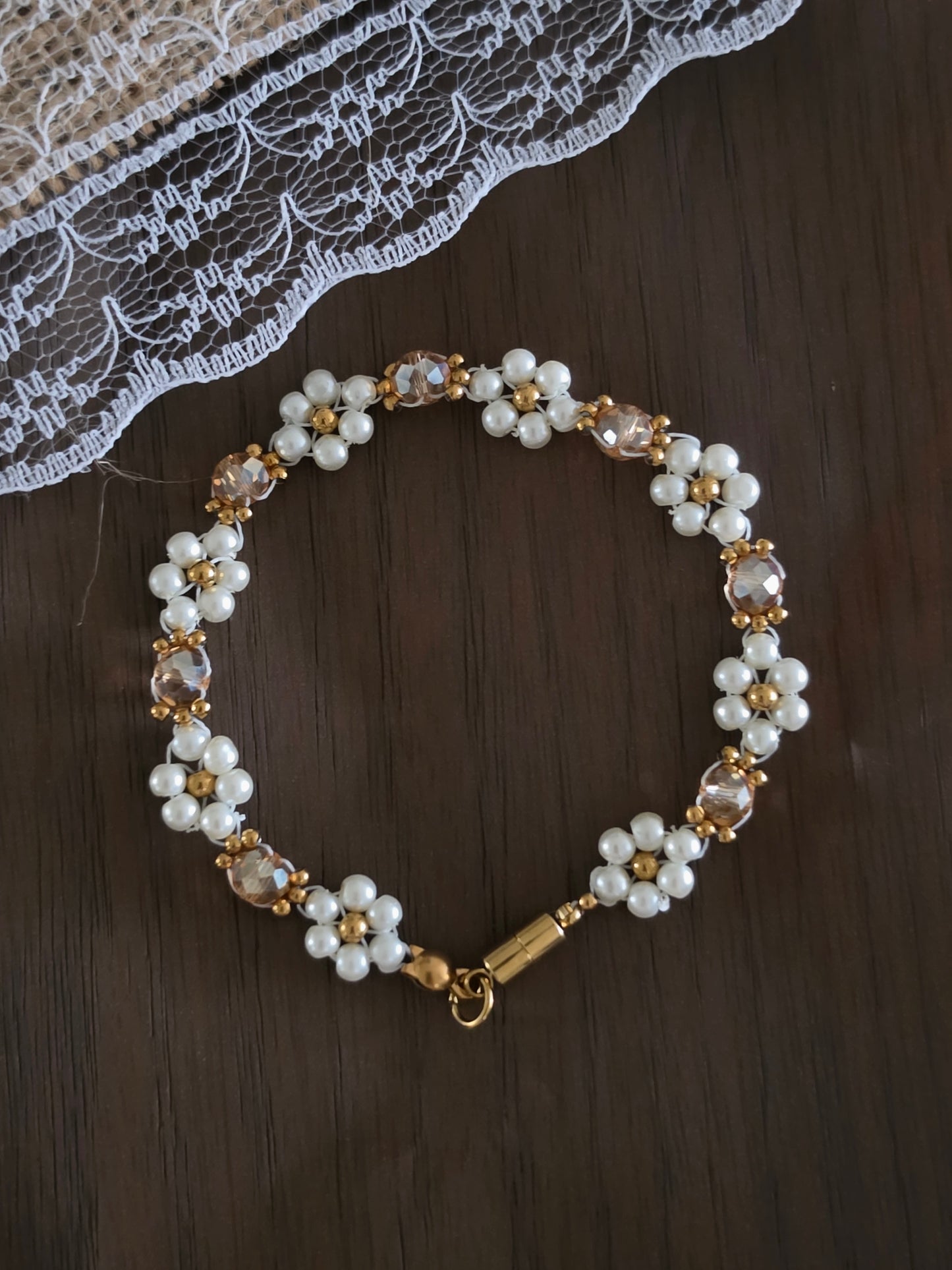 Glimmer Magnet Bracelet